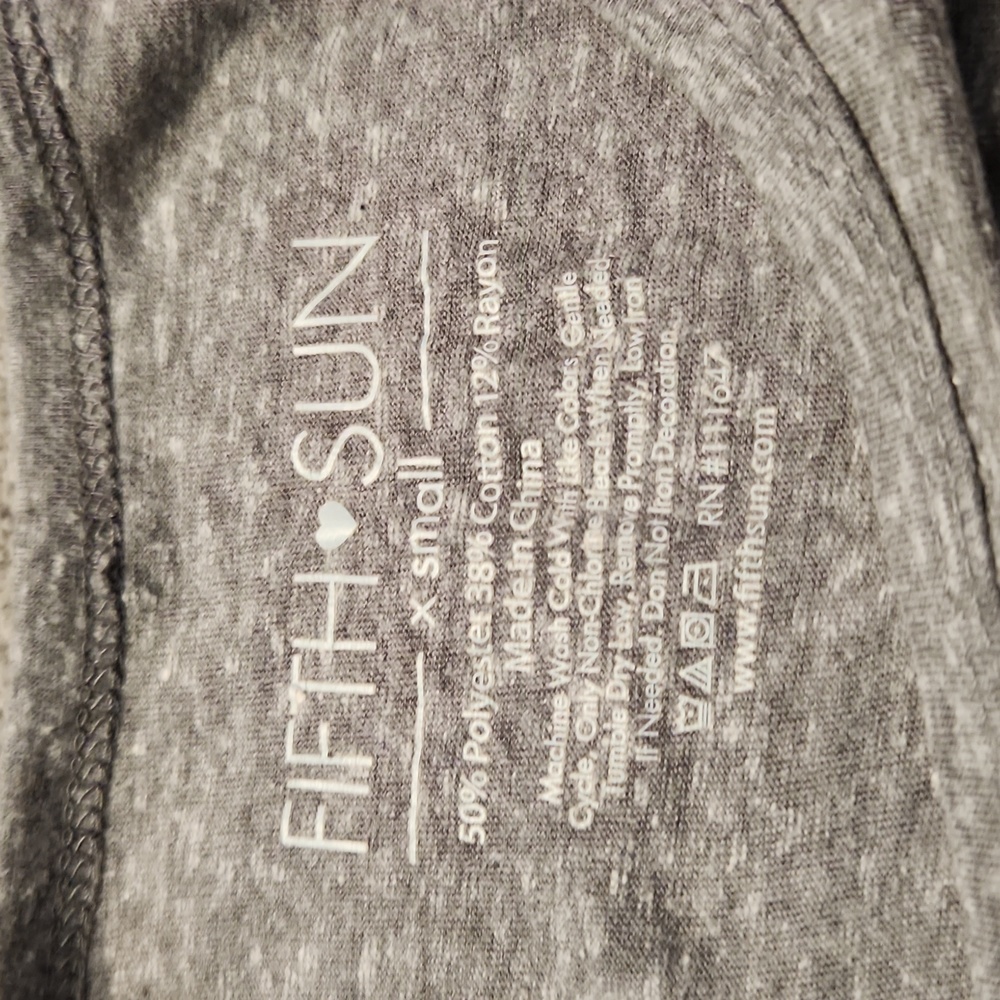 Fifth Sun Inscribed Top - Picture 4 of 6